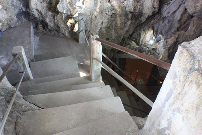 Kao Poon Caves, Kanchanaburi, Thailand