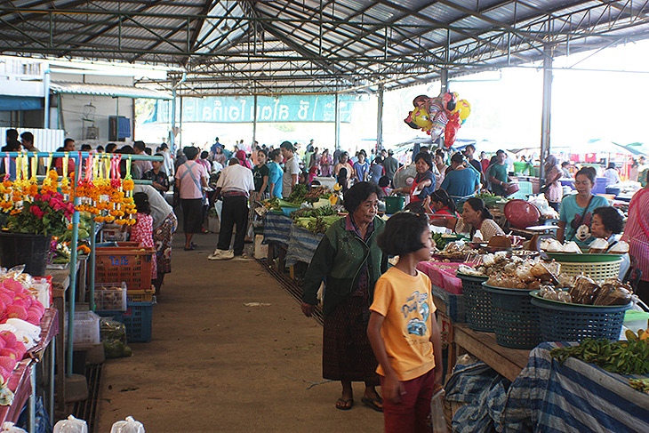 Thailand, Sichon, Market