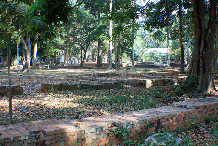 Thailand Wat Mokhlan Archaeological Site