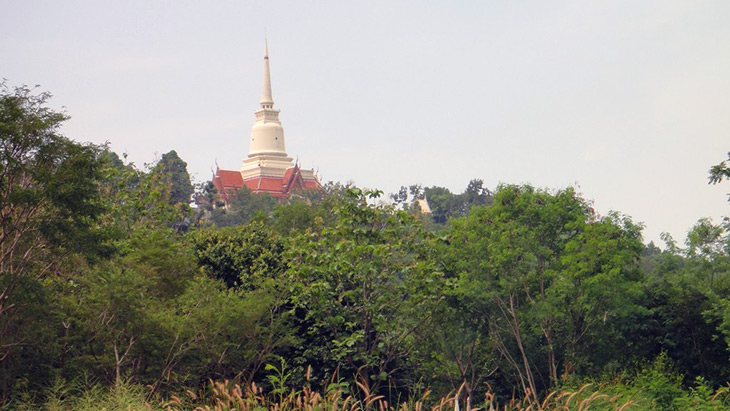 Thailand Wat Khao Suwan Pradit