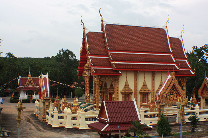 Thailand, Surat Thani, Wat Nai Prap rat Pracha Tham