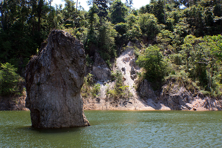 Lake, Tong Nian District