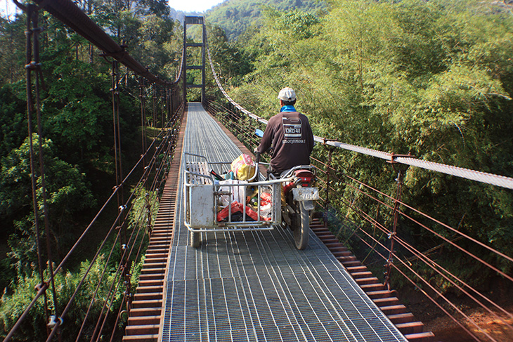 khao pang suspension bridge, surat thani, thailand