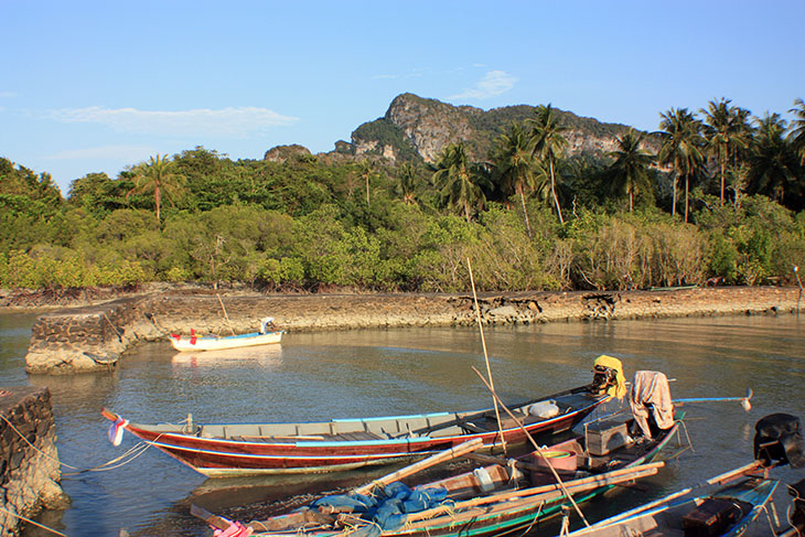 thailand, ban nam chuet, harbor