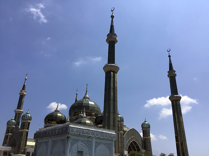 travel, malaysia, terengganu, masjid kristal