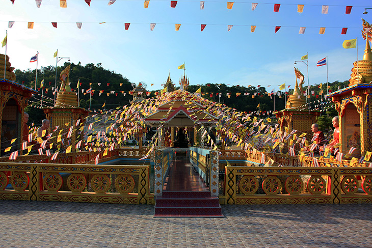 Wat Khao Din, Hua Hin