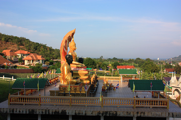 Wat Khao Din, Hua Hin