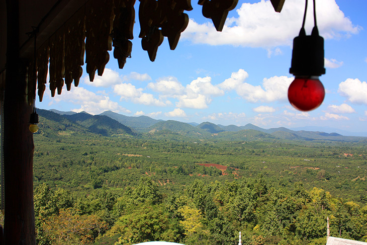 Wat Phra Phutthabat Pha Nam Lamphun