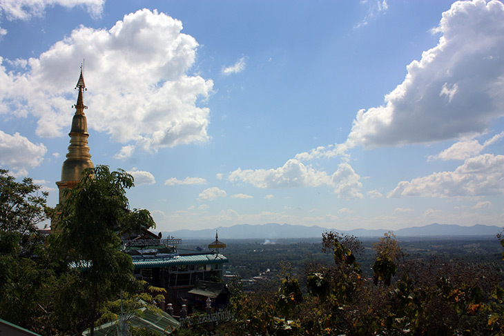 Wat Phra Phutthabat Pha Nam Lamphun