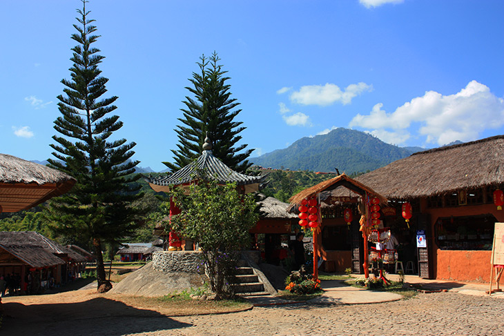 Santichon Village Pai