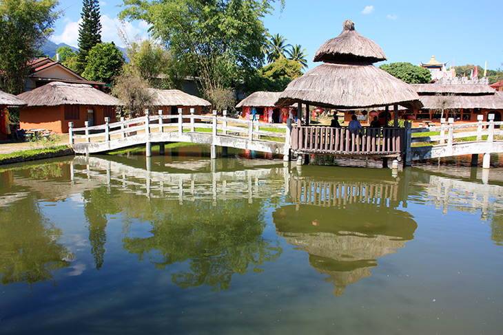 Santichon Village Pai