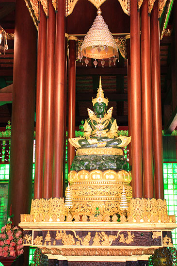 Wat Phra Kaew & The Emerald Buddha, Chiang Rai