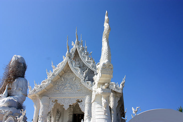 Wat Huay Pla Kang Chiang Rai