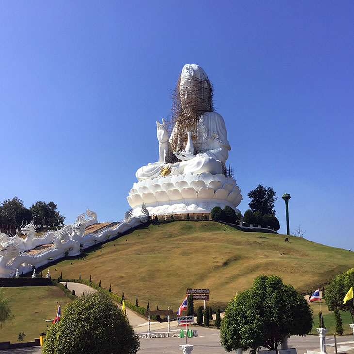 Wat Huay Pla Kang Chiang Rai