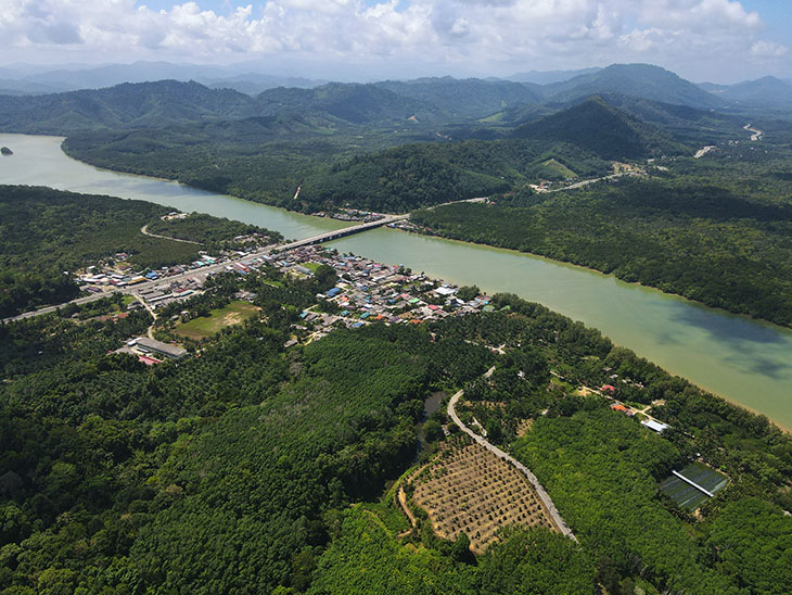 travel thailand ranong khao fa chi