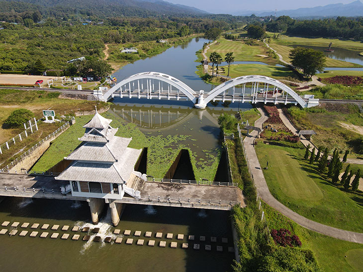 travel, thailand, tha chomphu white bridge