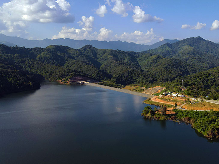 huai ree reservoir, uttaradit, thailand